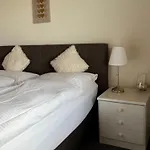 Eva's Seeblick Krattigen