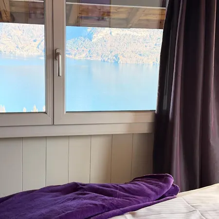 Eva's Seeblick Krattigen