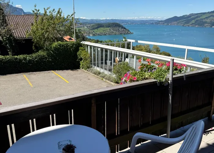 Eva's Seeblick Lägenhet Krattigen