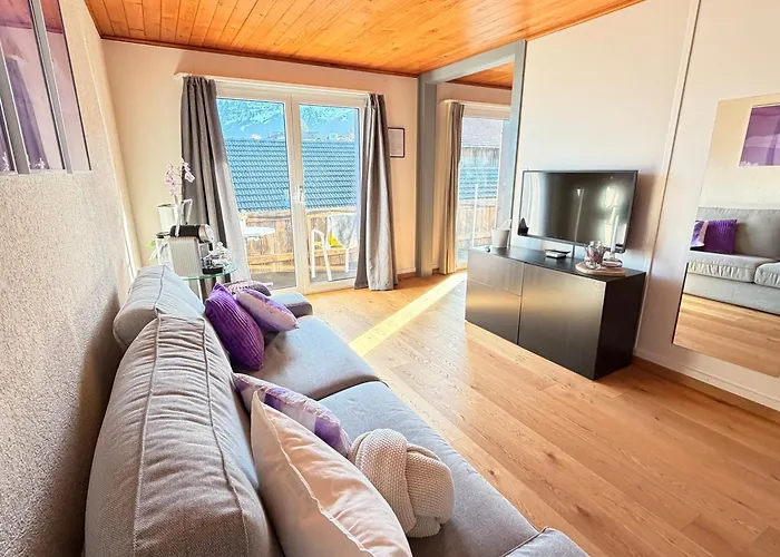 Eva's Seeblick Krattigen