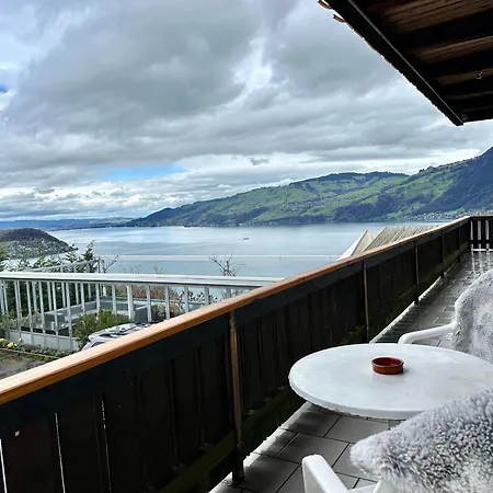 Eva's Seeblick Apartman Krattigen