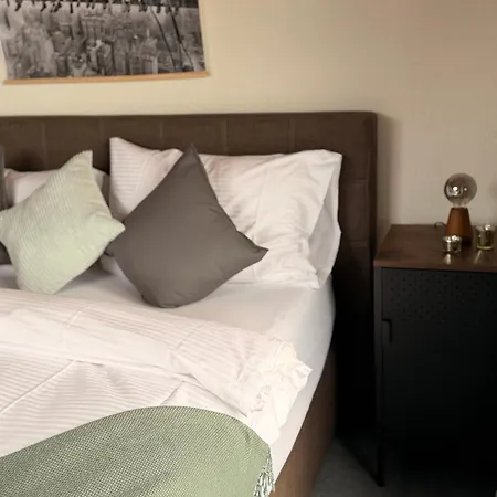 Eva's Seeblick Apartman *